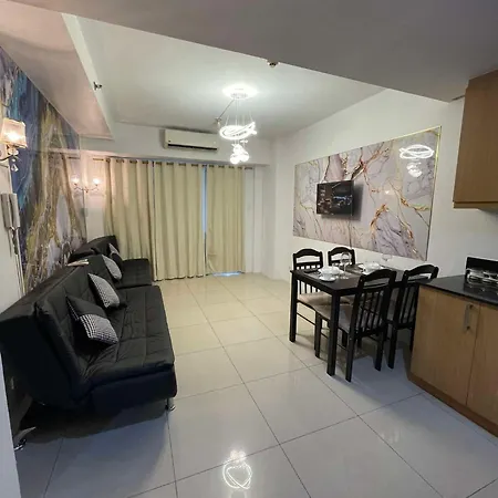 1158-2Br 6Beds 2 Extra Mattress 2-Sofa Apartment